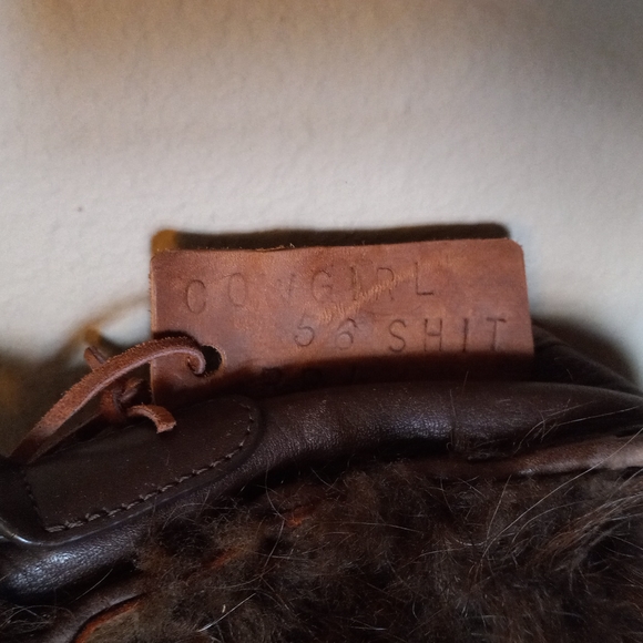 Original SB design on Coach - Picture 3 of 4